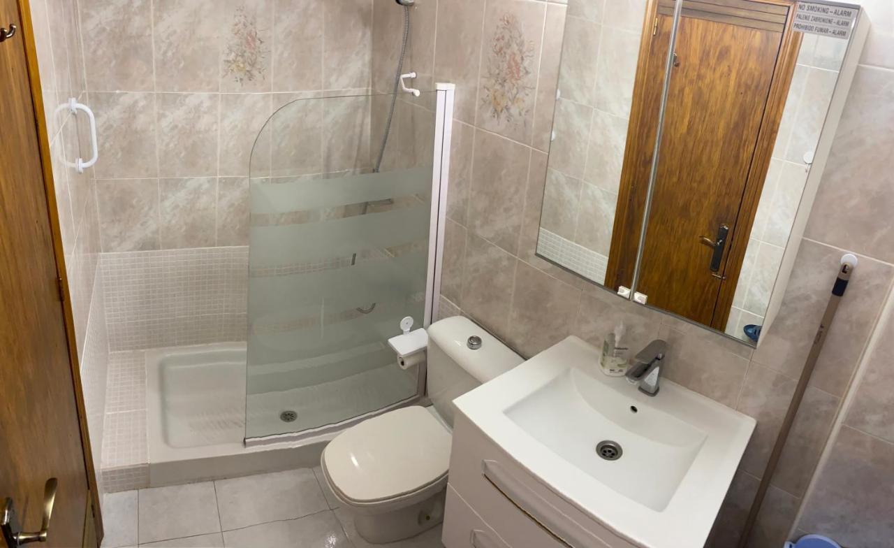 Casa Magdalena 2-Bedroom Apartament Between The Los Locos And Del Cura Beaches Torrevieja Bagian luar foto